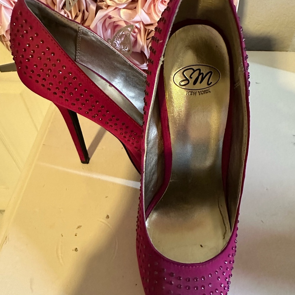 SM New York Pink Suede Heels Stiletto Style